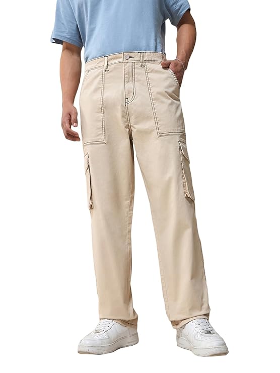 Bewakoof Men's Solid Oversized Fit Cotton Blend Cargo Trousers