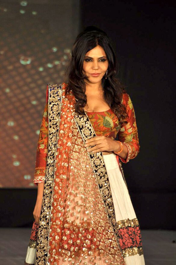 Girls Lehenga Set